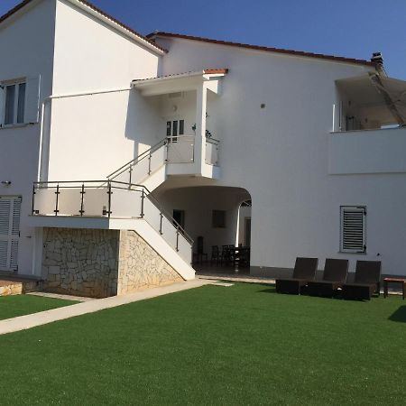 Soline Ada Apartman Pjescana Uvala Kültér fotó