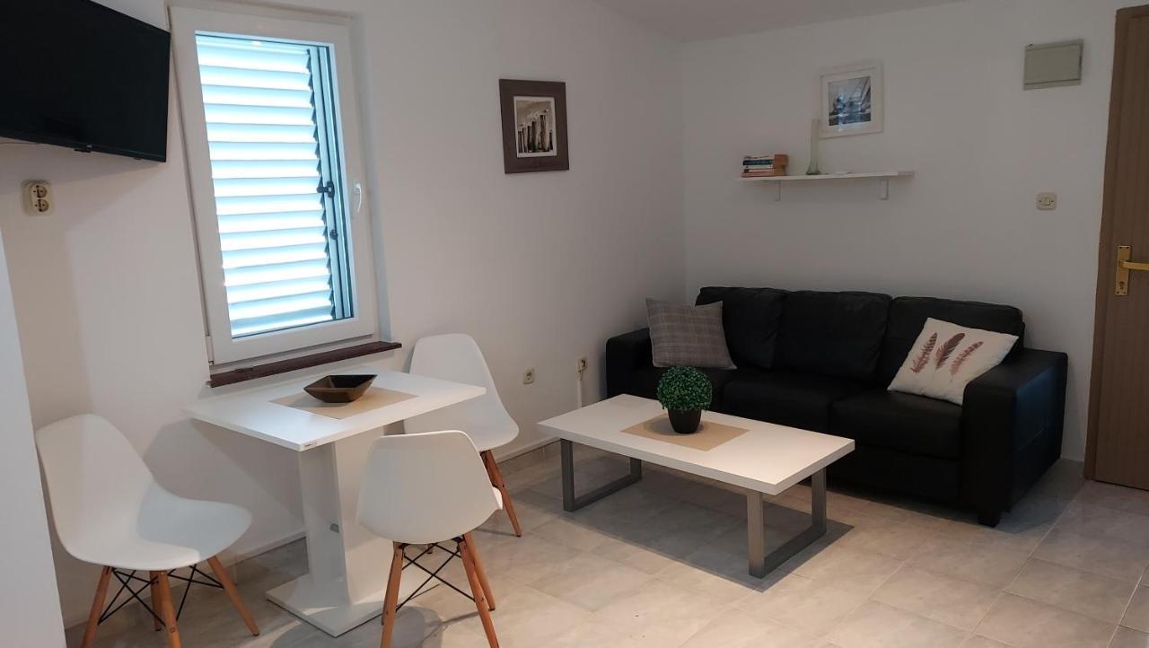 Soline Ada Apartman Pjescana Uvala Kültér fotó