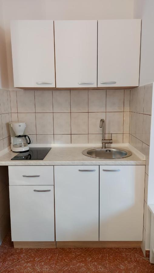 Soline Ada Apartman Pjescana Uvala Kültér fotó