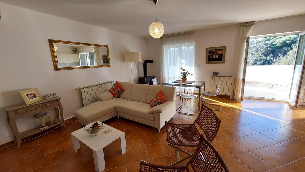 Soline Ada Apartman Pjescana Uvala Kültér fotó