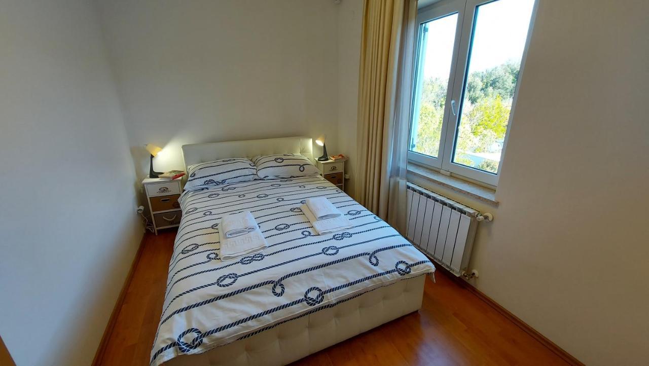 Soline Ada Apartman Pjescana Uvala Kültér fotó